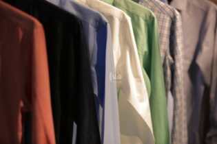 Photo of نقيب تجار الألبسة: تراجع كبير في مستوى المبيعات بنحو 50%