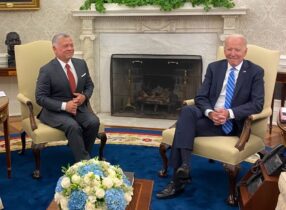 Photo of الملك والرئيس الأميركي يعقدان قمة بواشنطن اليوم