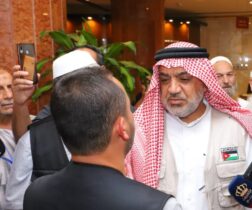 Photo of وزير الأوقاف يتفقد جهوزية المشاعر المقدسة في عرفات ومنى