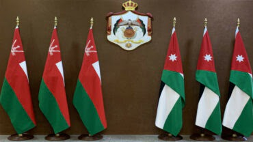 Photo of توقيع 7 مذكرات تفاهم وبرنامجين تنفيذيين بين الأردن وعُمان