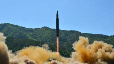 Photo of كوريا الشمالية تطلق صاروخين بالستيين جديدين