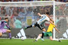 Photo of الأرجنتين وهولندا يلتقيان في ربع نهائي كأس العالم