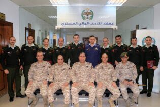 Photo of تخريج دورة في معهد التدريب المالي العسكري