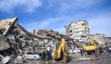 Photo of خبير إيطالي: زلزال تركيا حرك البلاد 3 أمتار نحو الغرب